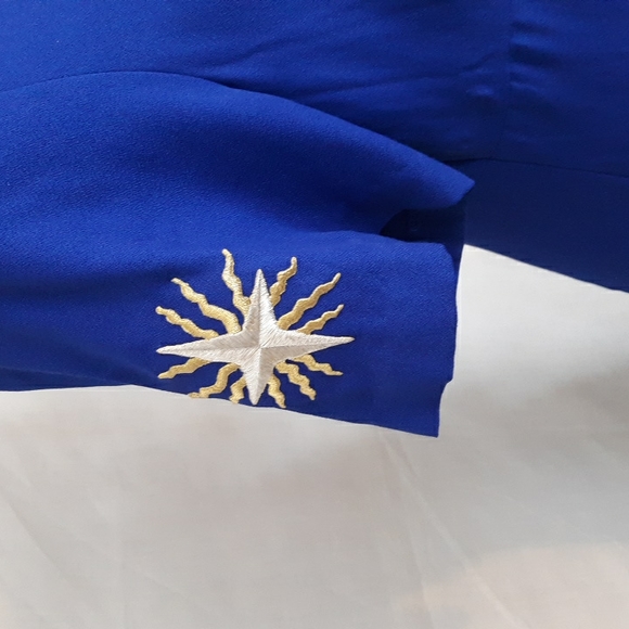 Dress - Picture 3 of 10